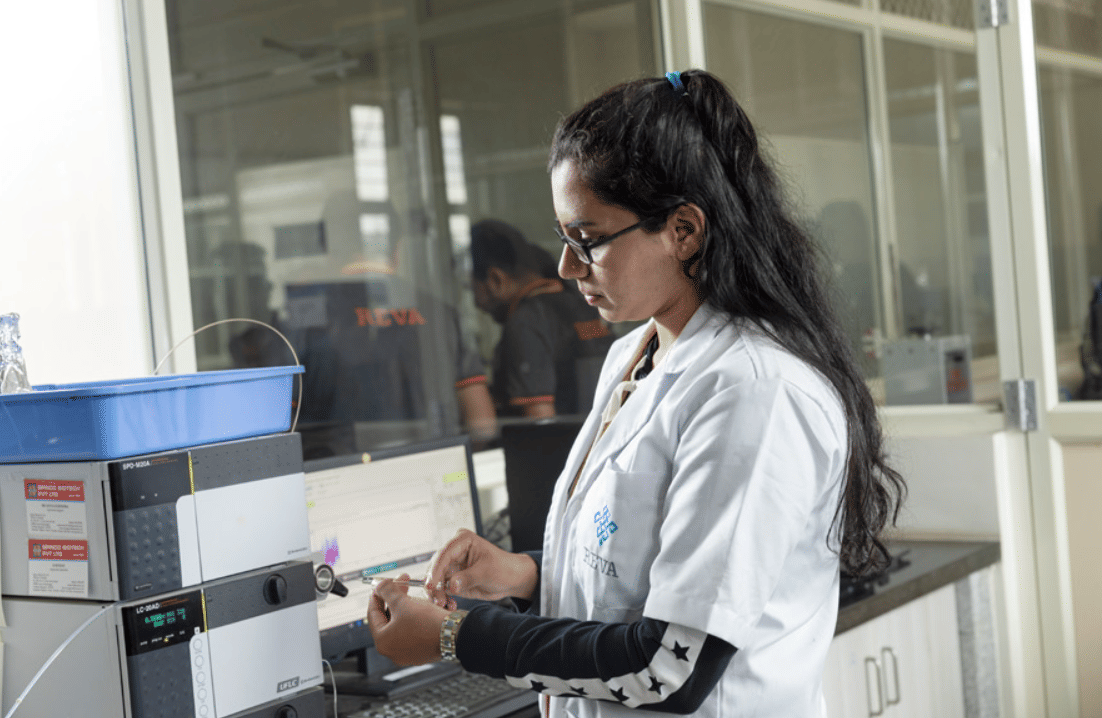 REVA University Bangalore Classrooms and Laboratory photo 33
